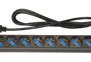 ARMADIO RACK MULTIPRESA 9 PRESE 19 TRIPOLARI/SCHUKO CON INTERRUTTORE